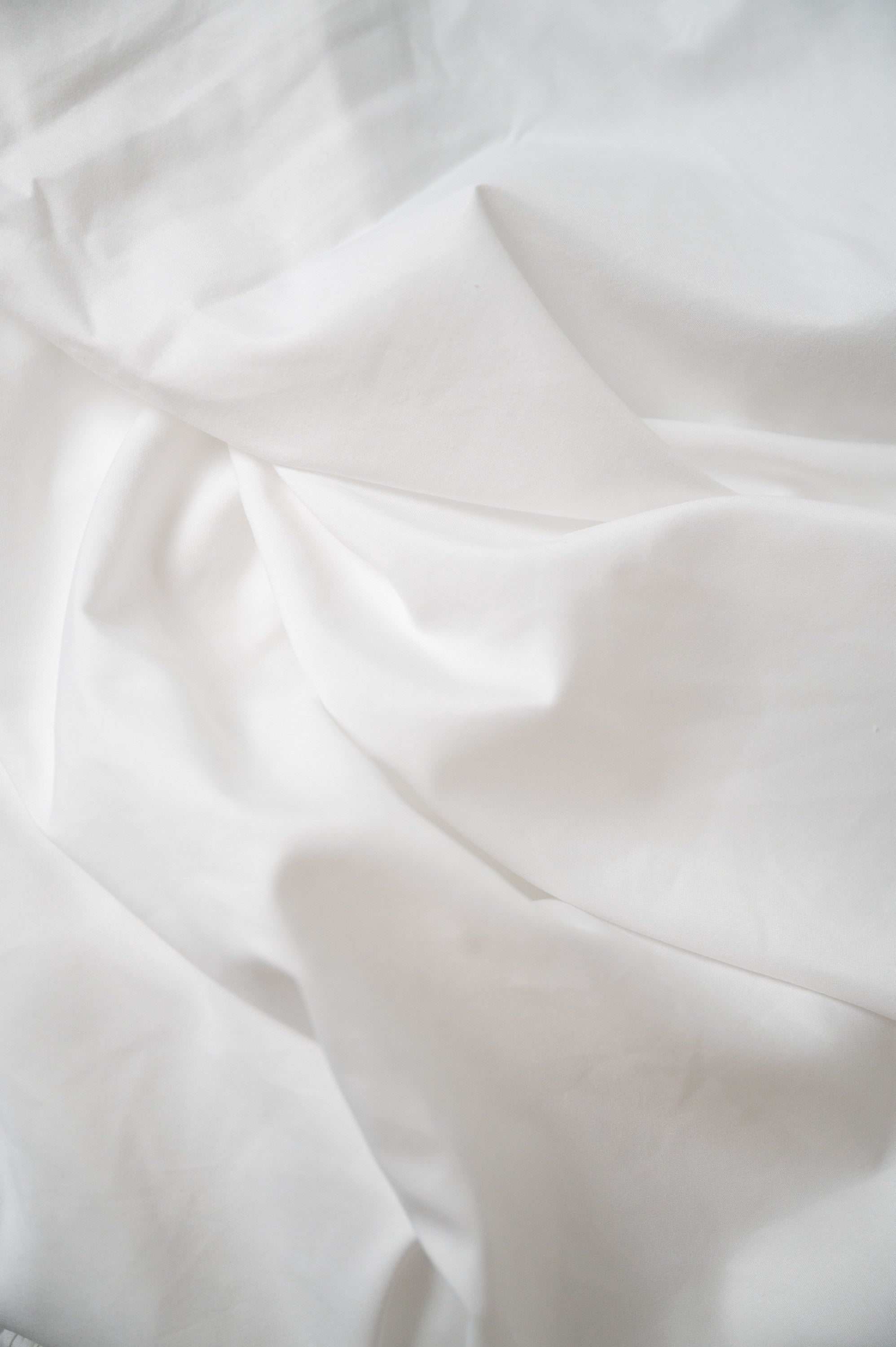 Omne Sleep 4-Piece White Brushed Microfiber Hypoallergenic Sheet Set